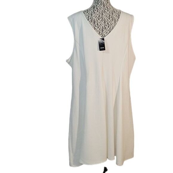 TORRID NEW White‎ Sleeveless V-Neck Textured Swing Dress Womens Size XL - Picture 6 of 7